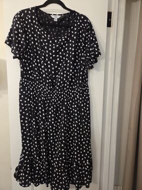 Croft & Barrow Black Midi Dress with White Floral Motif XXL